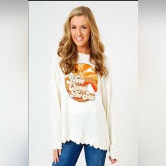 Altar'd State Tops - Altar'd State "Here Comes the Sun" Super Soft Pullover Women's